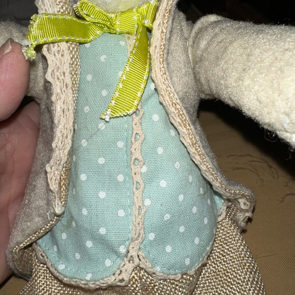 Felted Wool Mr. Bunny Rabbit 🐰💐 - Picture 5 of 5